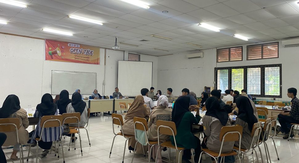 WhatsApp-Image-2023-12-09-at-12.14.21